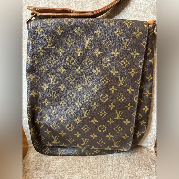 Louis Vuitton Musette Salsa Bag - EUC!!! - Picture 2 of 14